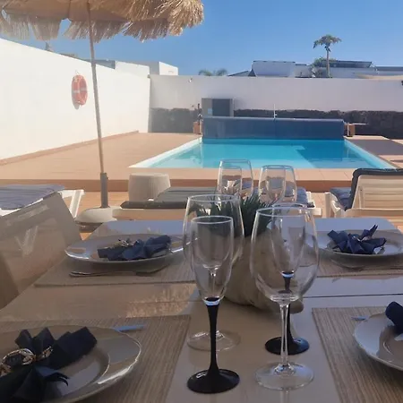 Baroli Amplia Piscina Privada Climatizada