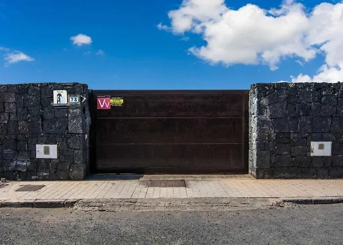 Baroli Amplia Piscina Privada Climatizada 플라야블랑카