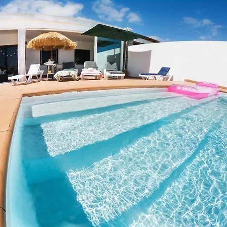 Baroli Amplia Piscina Privada Climatizada Villa Playa Blanca (Lanzarote)
