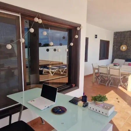 Baroli Amplia Piscina Privada Climatizada